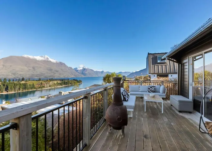 The Sanctuary - 4Pax - Lake View Queenstown