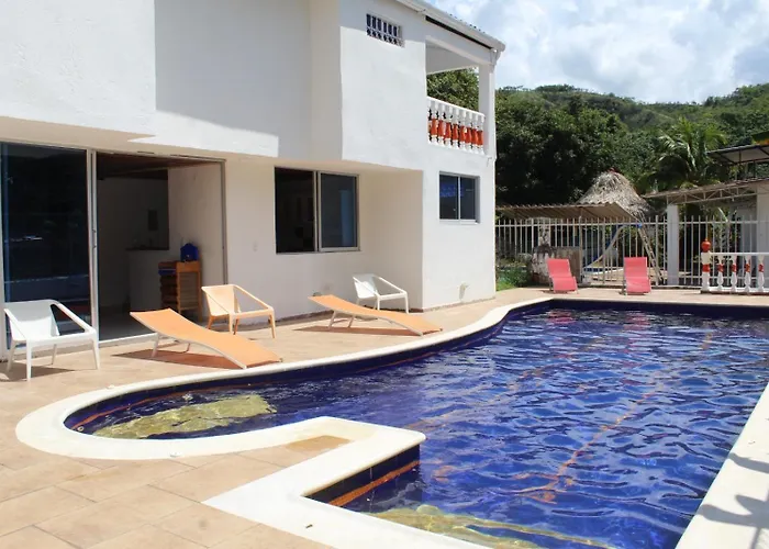 Villa Casa Moderna Con Piscina Privada, Jacuzzi, Melgar Tolima