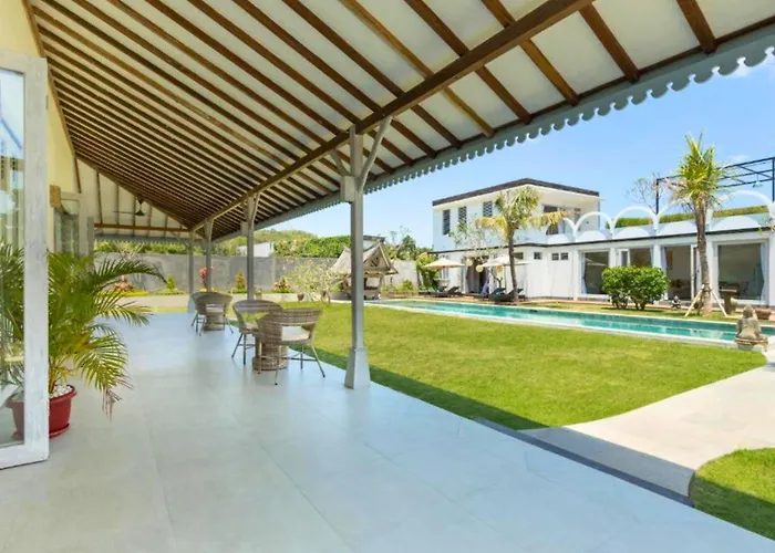 Dulcinea Spacious 5 Bedroom Private Pool Villa Jimbaran