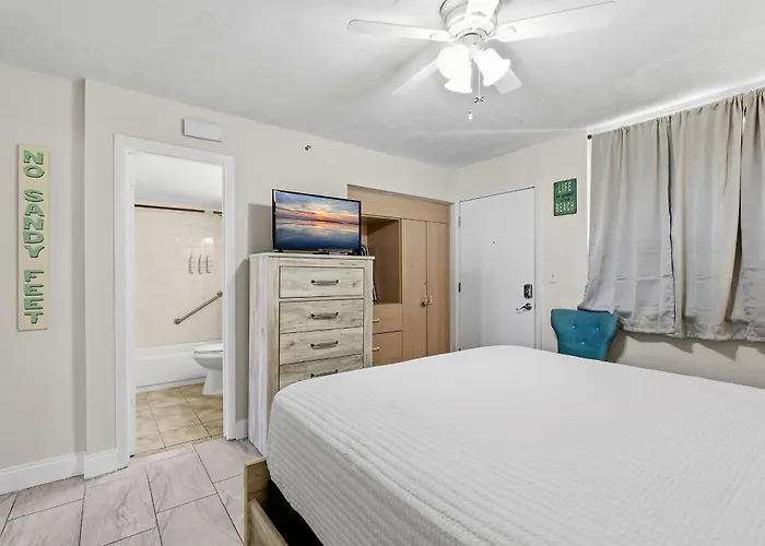 Daytona Sandpiper Harbour Beach Resort 219 Daytona Beach