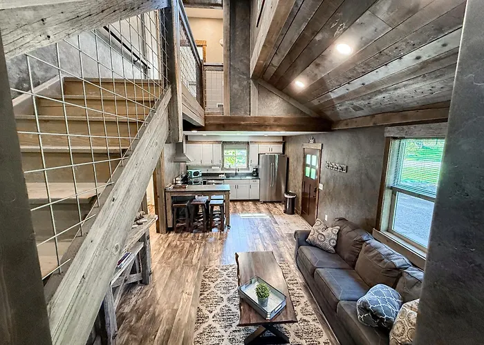 Bison Ridge Cabin #3 Whitefish