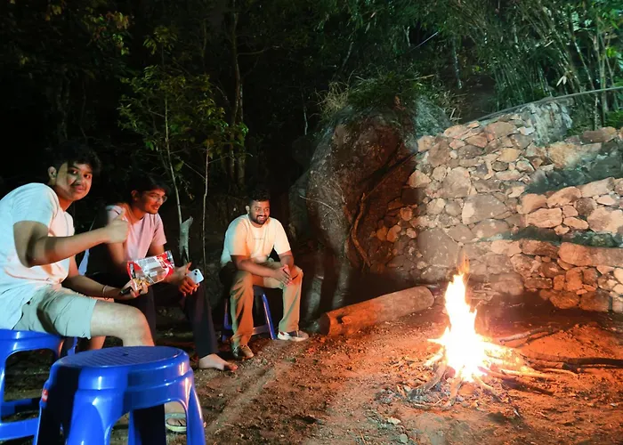 Clover Tent Stay Vagamon