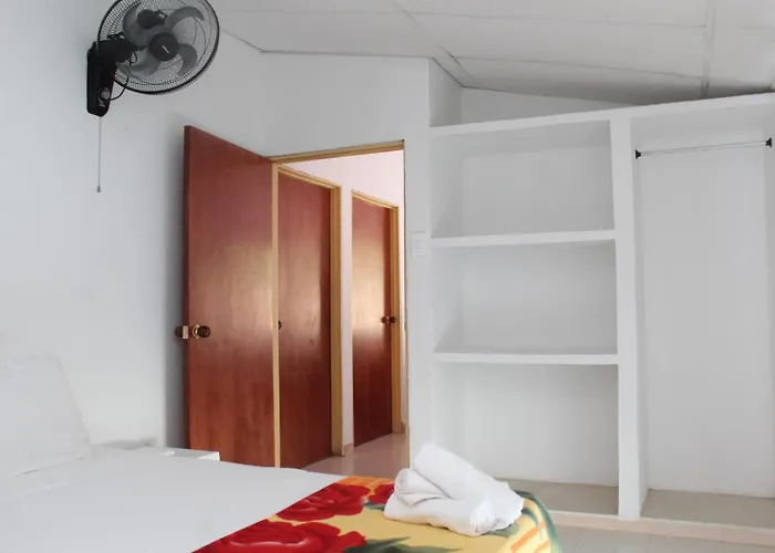 Villa Casa Moderna Con Piscina Privada, Jacuzzi, Melgar Tolima