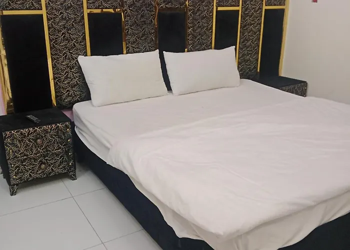 Town Lodge Guest House Peschawar