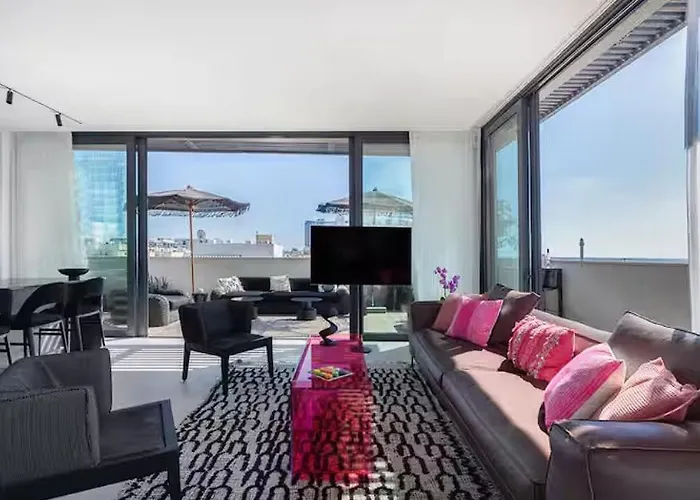 Just 2 Mins Walking From The Best Beaches In Tel Aviv !