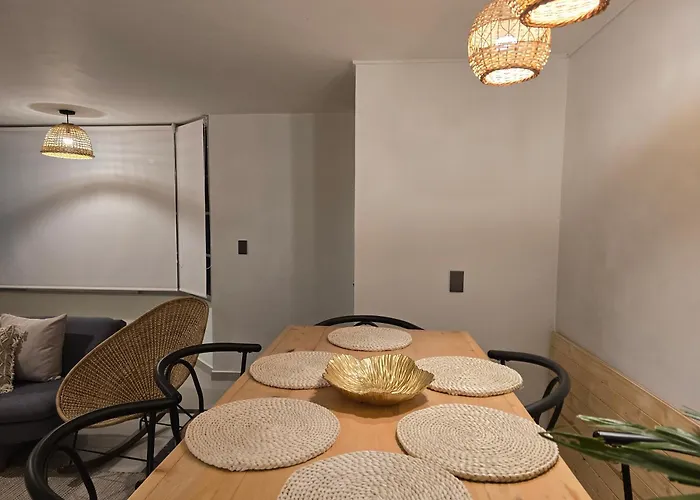 Molcabana Casa Con Jacuzzi Privado Y Diseno De Interiores Profesional, Ubicada En El Norte De Armenia, Es La Casa Top De Molca Travel