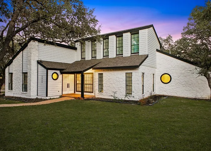 Riverwalk Villa Game Room Grill Heated Pool San Antonio
