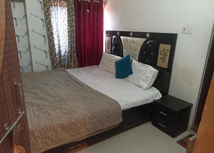 The Kashi Kinara Paying Guest House Varanasi