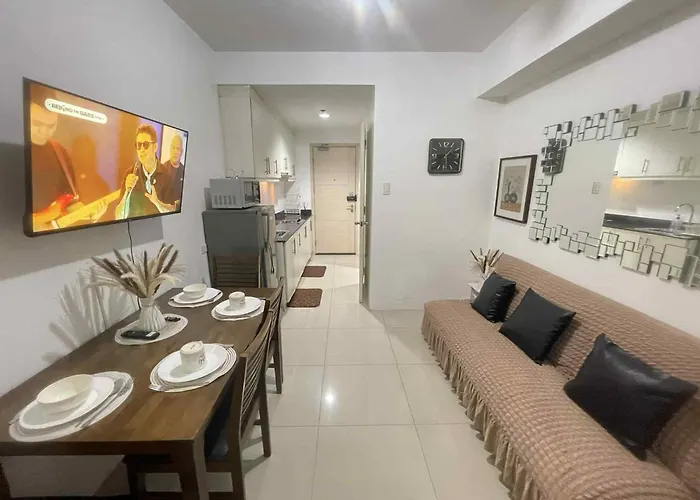 Woodox Condotel Manila