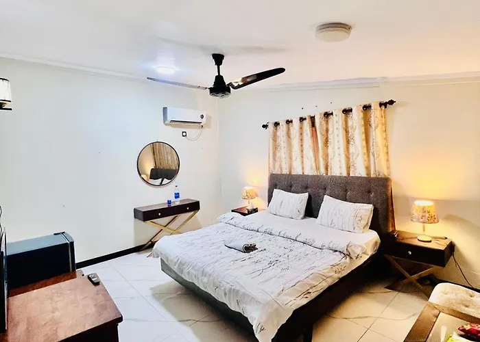 Waves Guest House Clifton Khi Karatschi