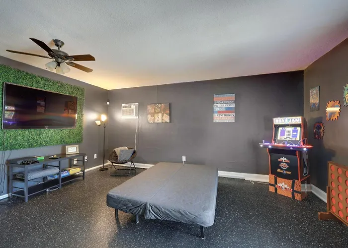 Game Room! Family Home 5 Mi To Seaworld San Antonio