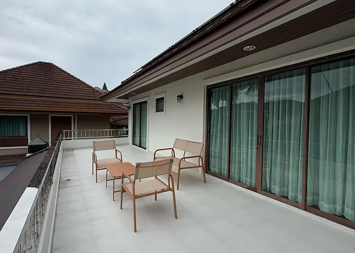 Risavilla Phuket - 4Br Pool Villa Near Patong Beach