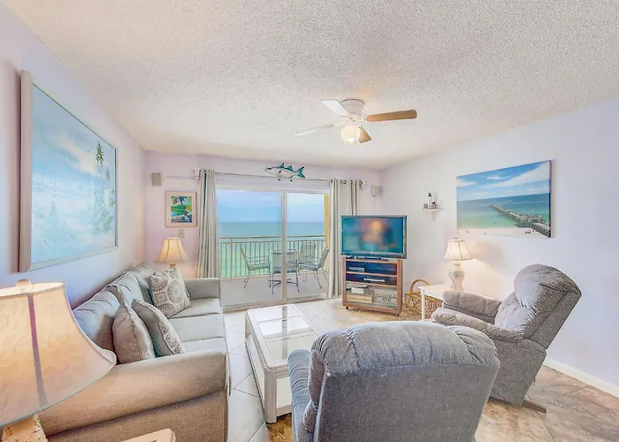 Direct Beachfront Top Floor Sleeps 10 Heated Pool 605 St. Pete Beach