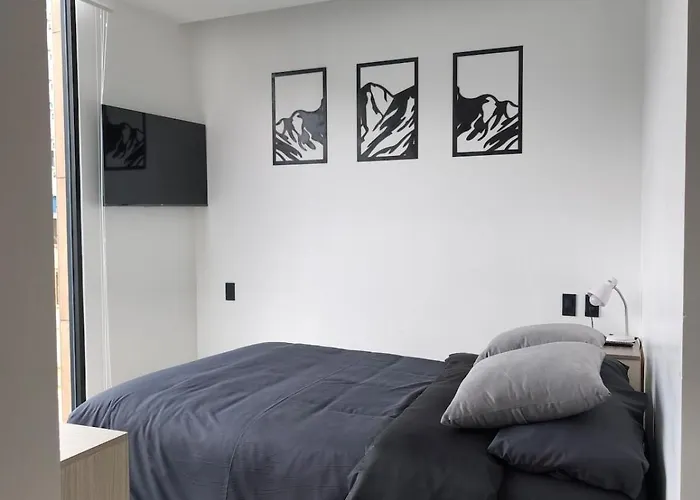 Apartamento De Lujo En La Carolina, Piso Alto Con Jacuzzi Y Piscina Quito