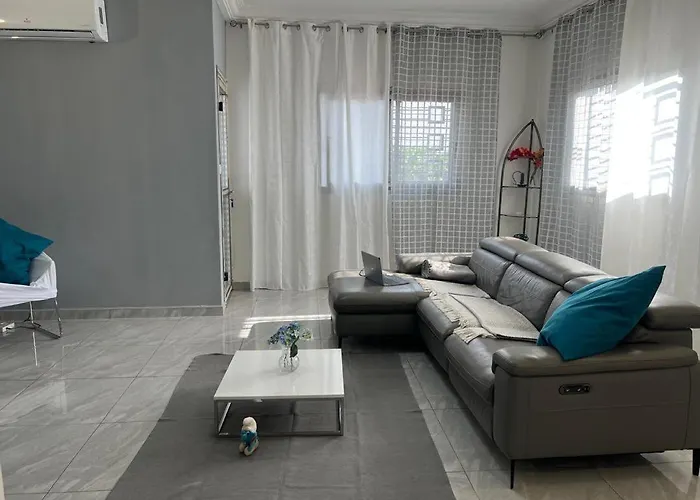 Les Appartements Meubles Belle & Beau A Yaounde Ngousso