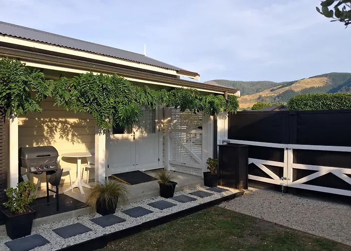 Aumihi Lodge Nelson