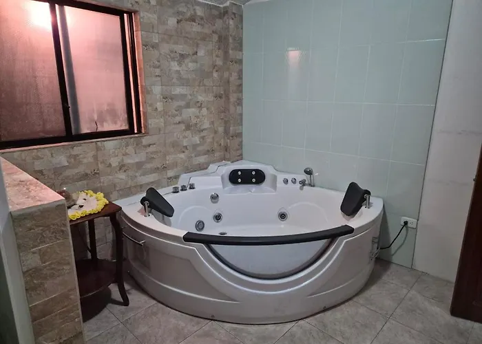 Ferienwohnung Casa Vacacional Banos De Agua Santa