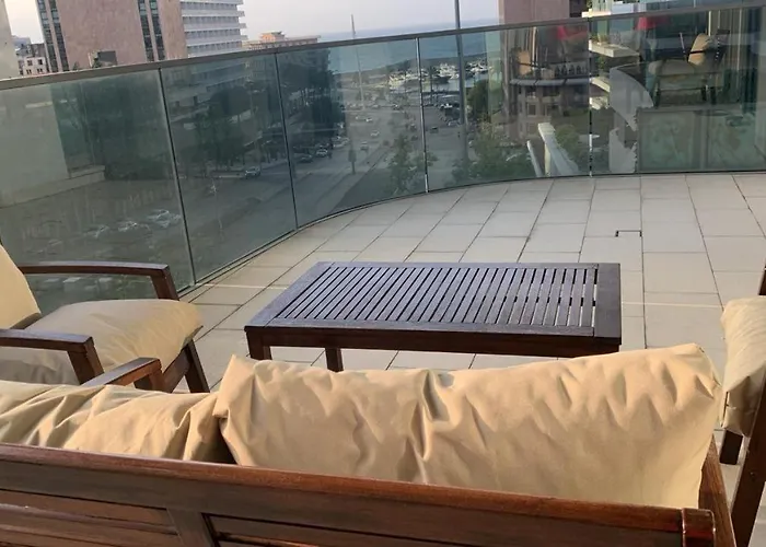 Luxury 1-Bedroom Apartment At Versace Tower Downtown Beirut