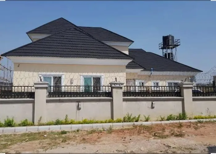 Ferienwohnung Gwarinpa Estate Abuja