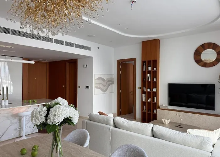 1 Bedroom Apartment In Ellington Beach House Dubai