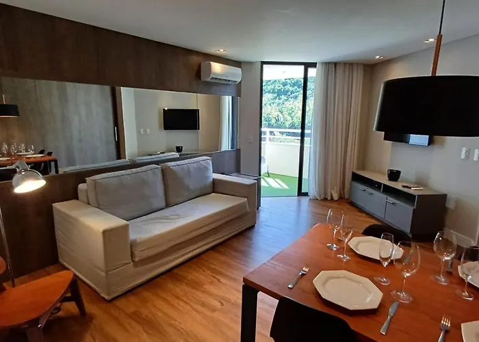 Apartamento Na Praia Brava Em Florianópolis