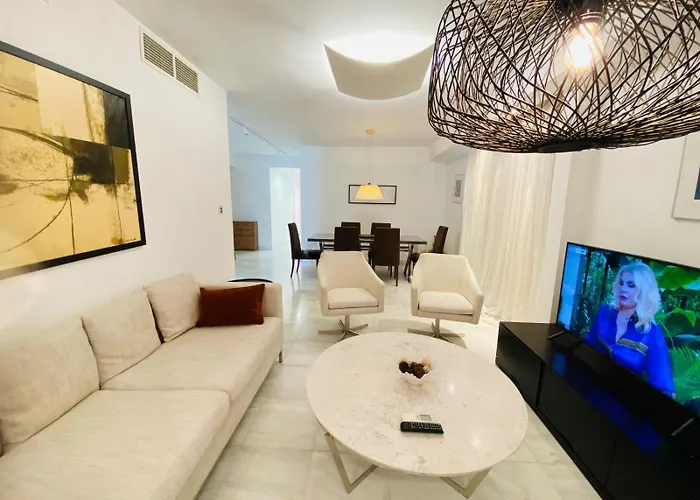 Ferienwohnung Sea View Penthouse Elysia Park Paphos