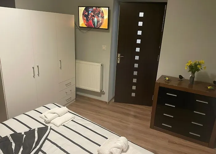 Huge Apartment In Old Town For Up To 9 People Bukarest