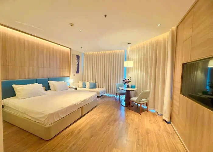 A La Carte Studio Apartment With Bay View And Water Music Hạ Long
