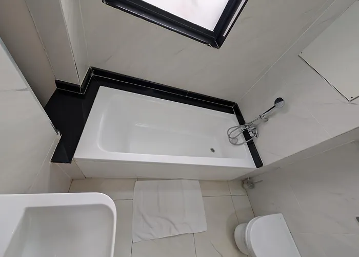 The Kika, Fully Furnished Two Bedroom Stylish Apartment In Westlands Nairobi