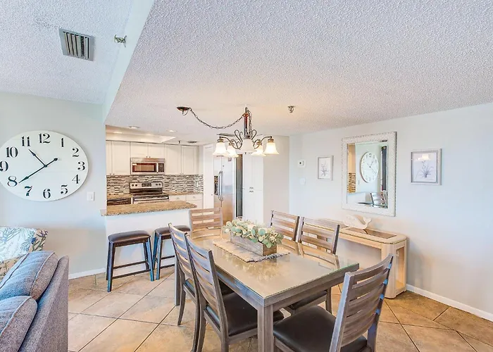 Beachfront Haven 33 Tv In All Rooms Heated Poolspa 601 St. Pete Beach
