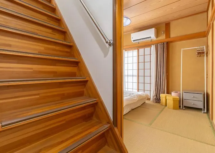 Rose Space Home 緑橋の静かな隠れ家 - 家族やグループ向けプライベート宿泊 Ōsaka