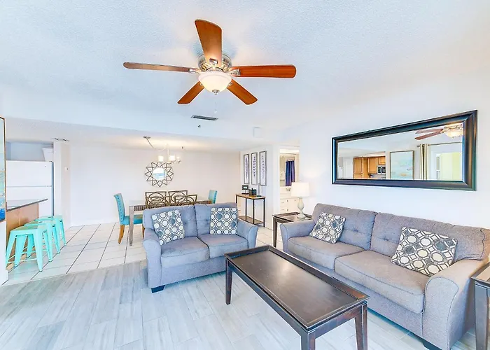 33 Beachviews Beachfront Condo Heated Poolspa - 203 St. Pete Beach