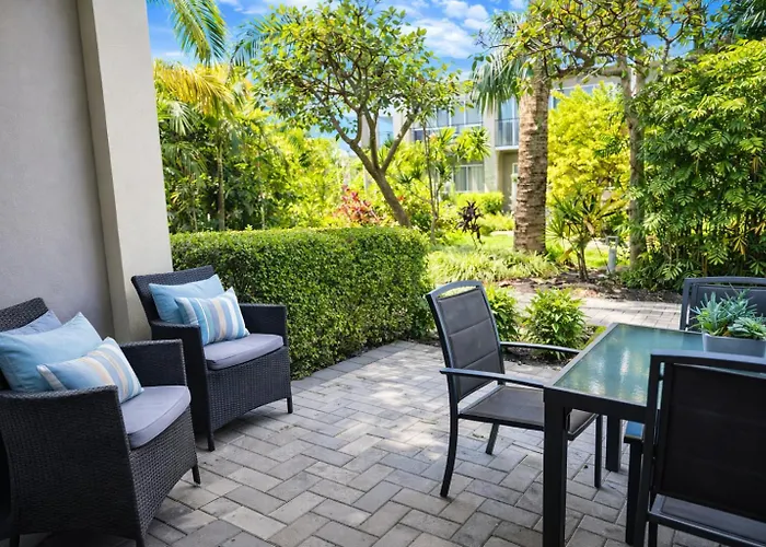 Waterside Studio Apartment- Mandurah - With Jetty