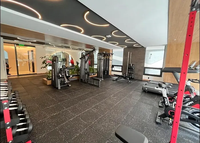 Apart Studio De Lujo La Carolina Piso Alto, Piscina, Jacuzzi, Padel, Gym Quito