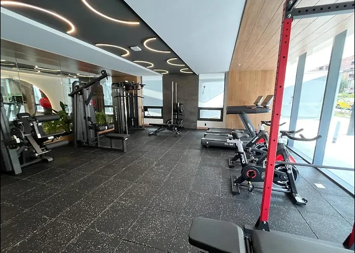 Apart Studio De Lujo La Carolina Piso Alto, Piscina, Jacuzzi, Padel, Gym Quito