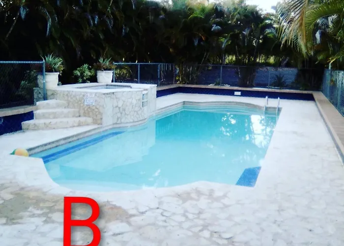 Spacious 2Br Apartment Retreat For 10 Guests Vega Baja