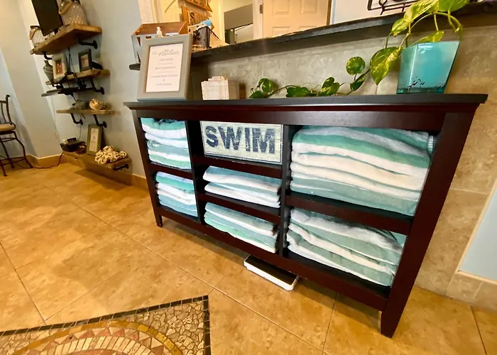 Heated Poolspa - Beachside Sleeps 10 Balcony 101 St. Pete Beach