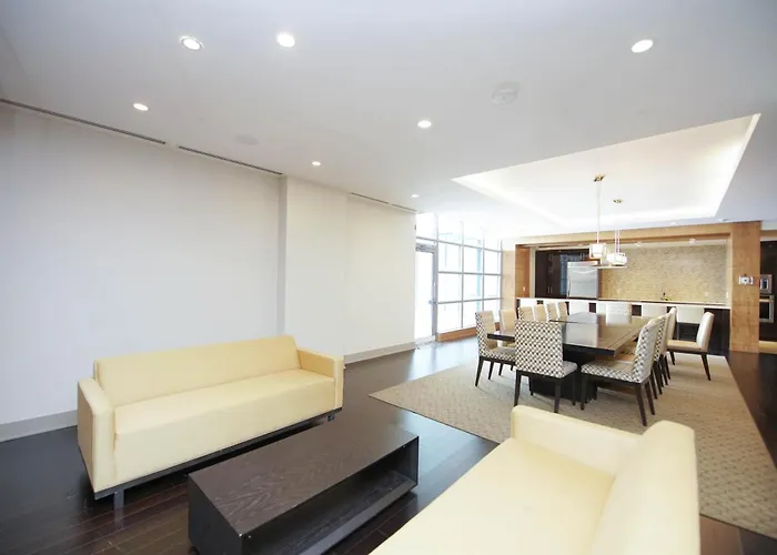 Planurstay - Ideal 2Br & 2 Bth - Near Sq1 Mall Mississauga