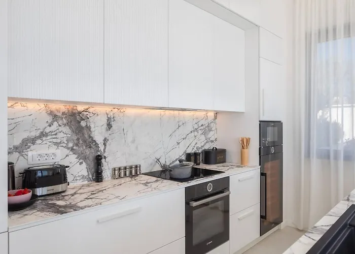 Luxury Villa Sea Idea With Private Pool & Jacuzzi On Ciovo Near Trogir