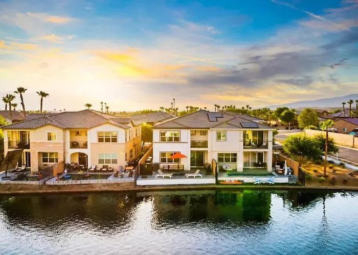 Desert Home Indio Lakefront Pool Near Palm Springs