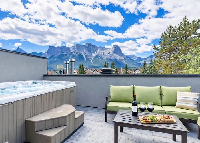 Villa Rundleview - Impeccable Design And Private Hot Tub Canmore