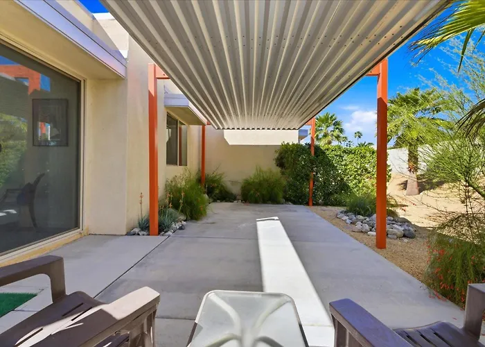 Modern Desert Lux Palm Springs
