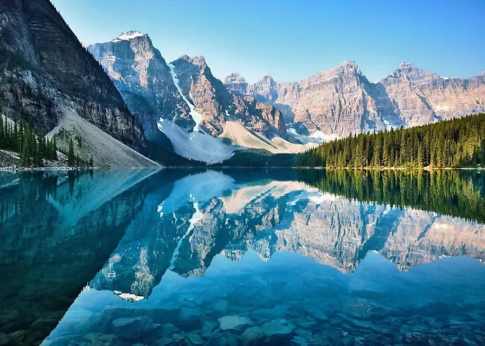 Cloud Nine - Stunning Views Rooftop Hot Tub Canmore