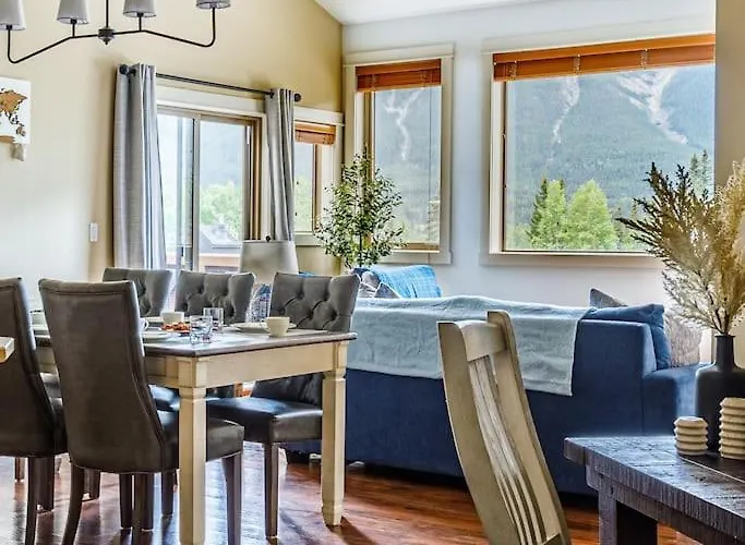 Rundle Vista At Canmore Crossing