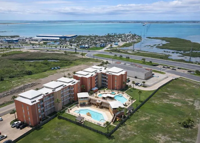 Like New Killer Patio Stunner close to Beach South Padre Island