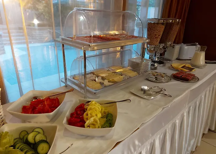 Hotel Villa Pax Balatonalmádi