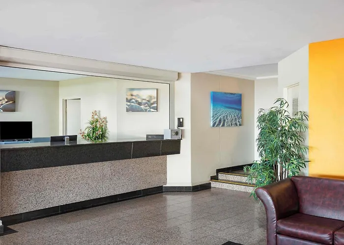 Aparthotel Breakfree Imperial Surf Gold Coast
