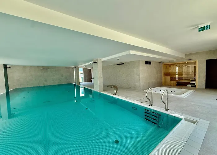 Rezydencja Niechorze 113 , Z Basenem, Sauna, Jacuzzi, Przy Samej Plazy - 5D Apartments