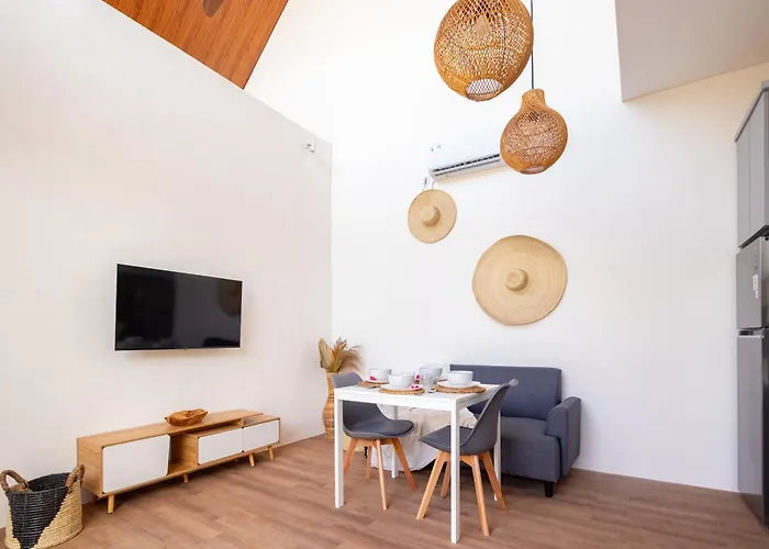 A12 - Private Villa In Seminyak - Big Pool - All New