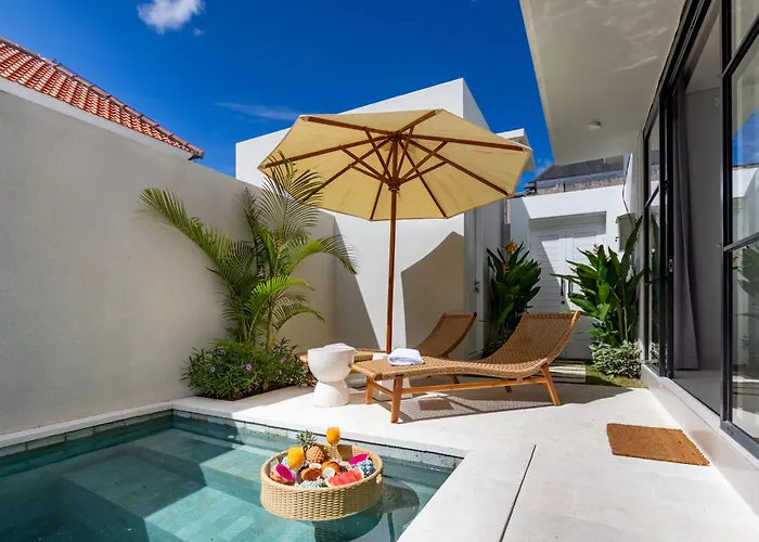 Letto Villas - Secluded Pool Escape Near Local Hotspots Canggu